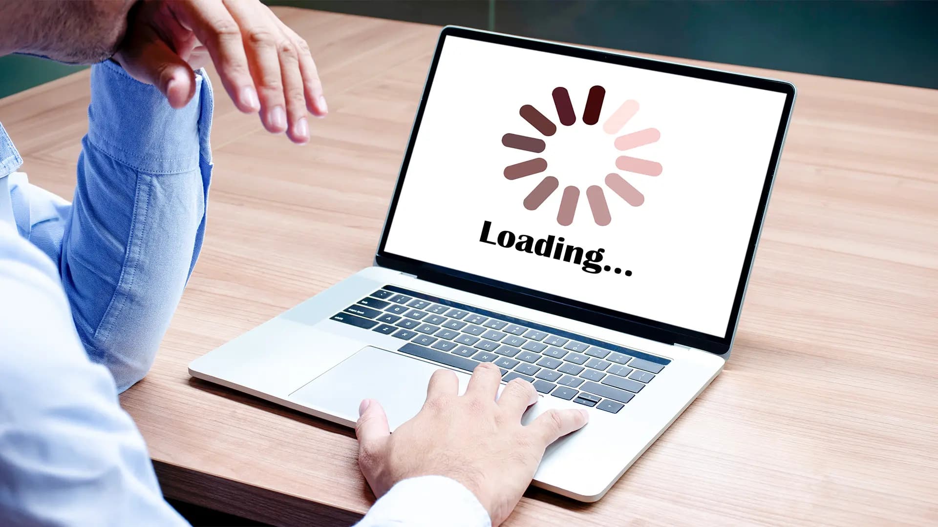 How Slow Website Speed Affects User Experience & Sales